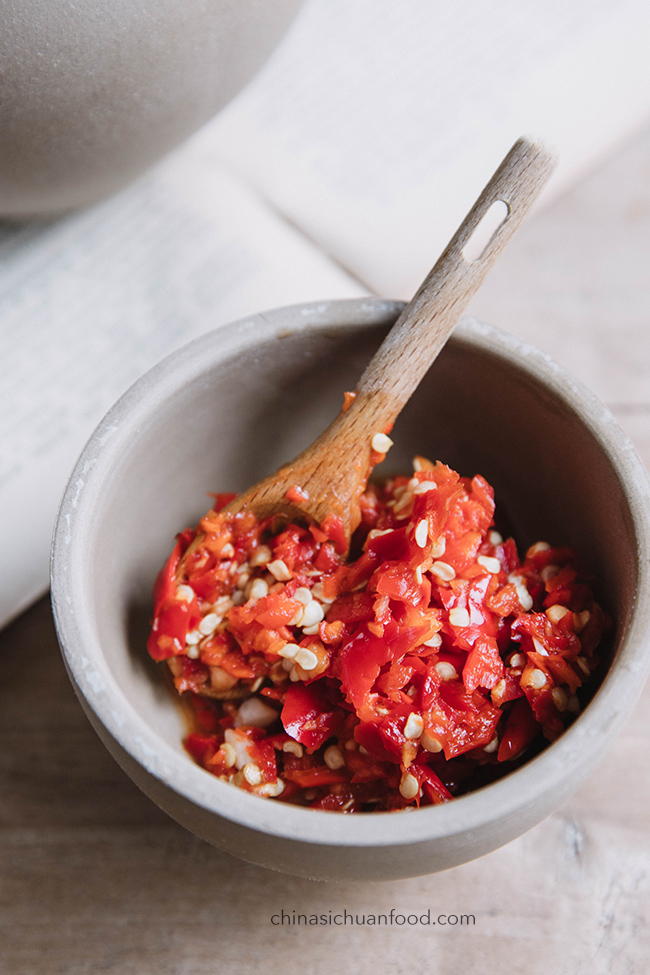 Fermented chili sauce|chinasichuanfood.com