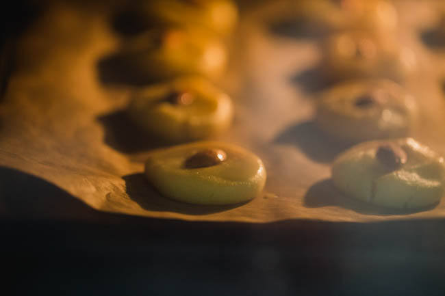 New Year Almond Cookie| chinasichuanfood.com