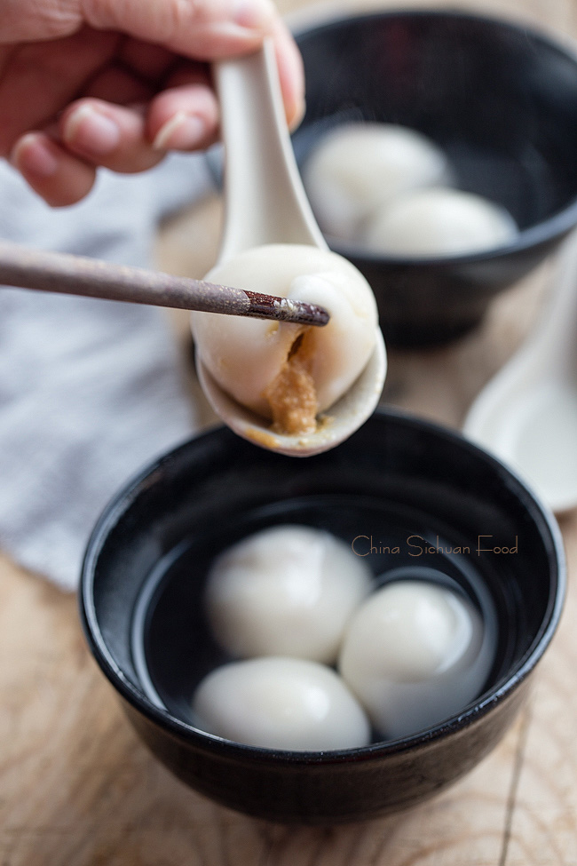 Peanut dumplings (Peanut Tang Yuan) | Chinasichuanfood.com