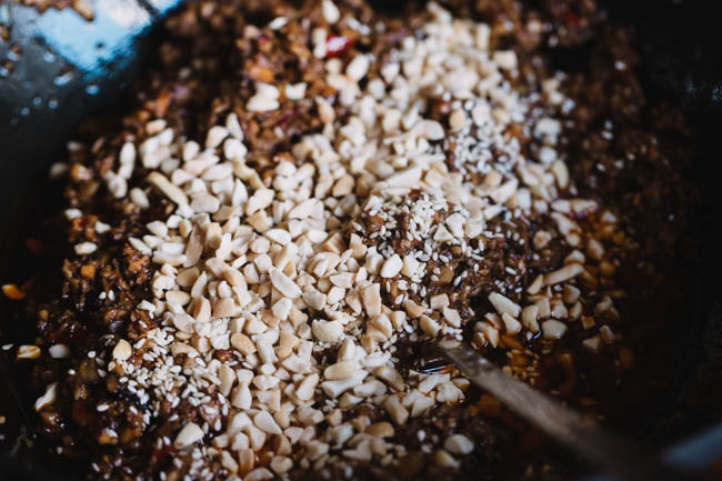 This image has an empty alt attribute; its file name is shiitake-mushroom-sauce-16.jpg