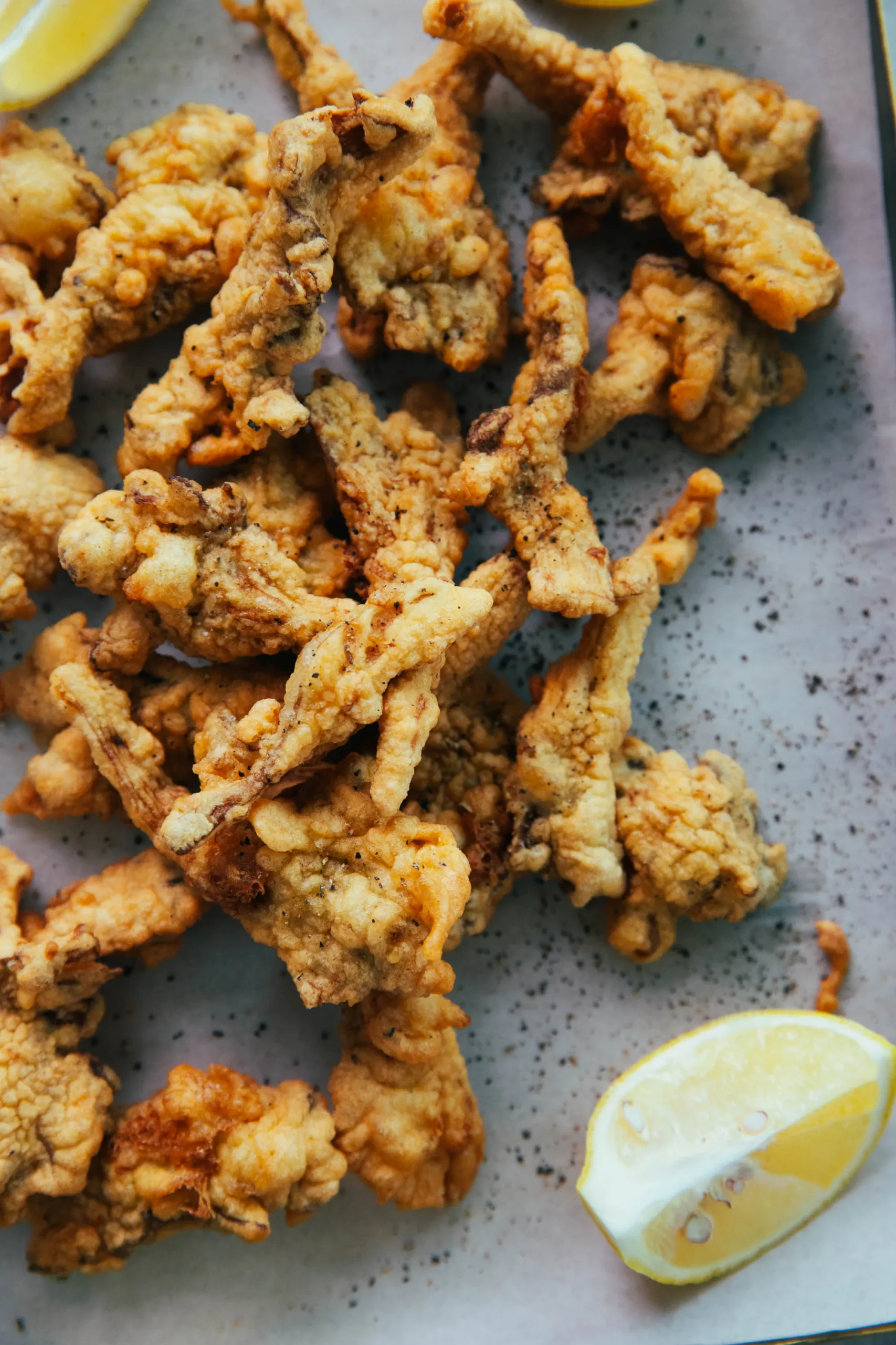 deep-fried oyster mushrooms|chinasichuanfood.com