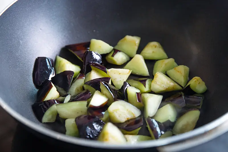 eggplants with minced pork