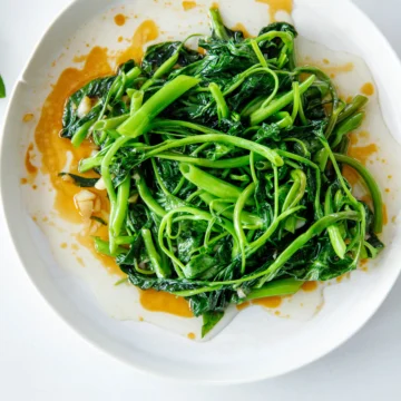 water spinach stir fry with garlic